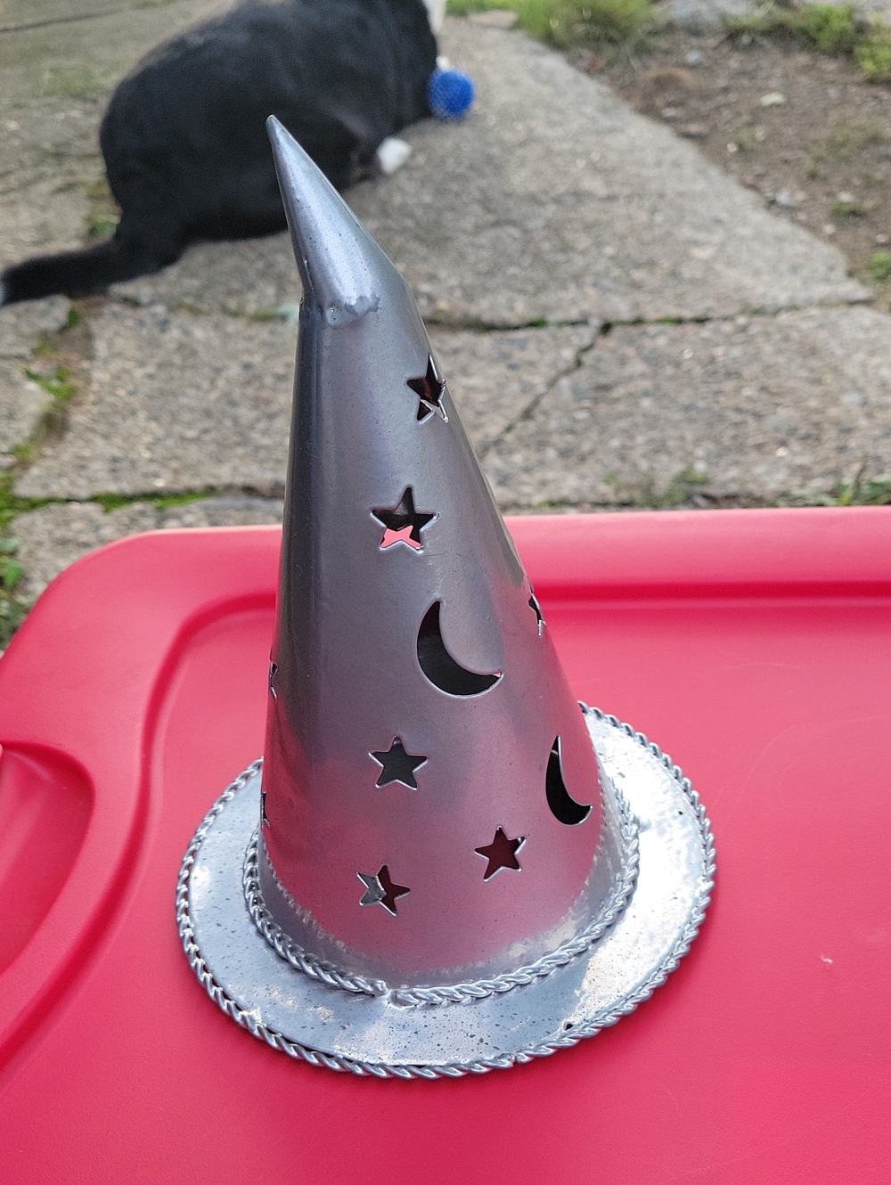 Witches Hat T-lite Holder,GUC,Steel